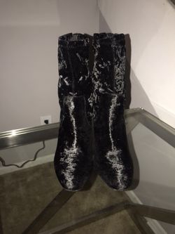 Black Velvet booties