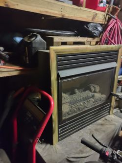 Gas/Electric Fire Place