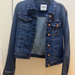 Women DenimJean Jacket 
