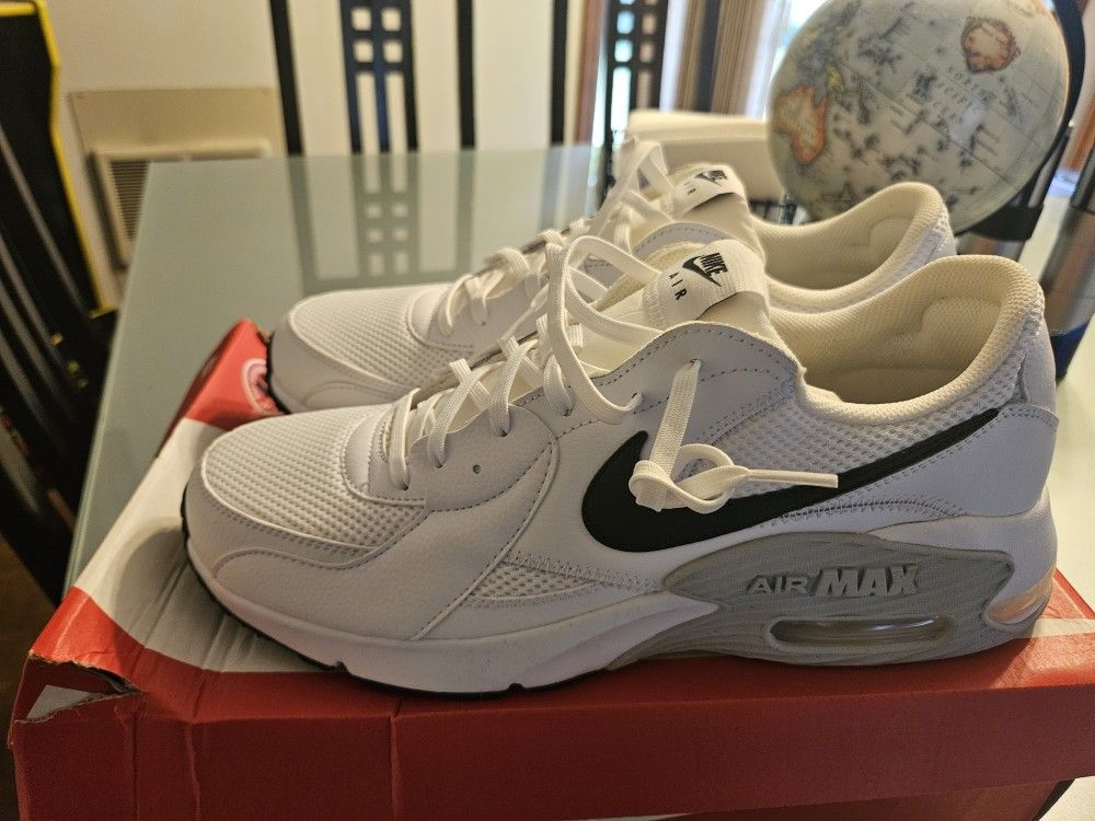 NIKE AIR MAX EXCEE
