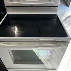 Whirlpool White Ceramic Range 