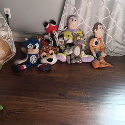 Plushies Animals And Buzz And Witty