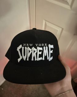 Supreme Hat 