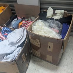 1000 Caps Hats vendor Lot Assortment Of Knits Caps Etc