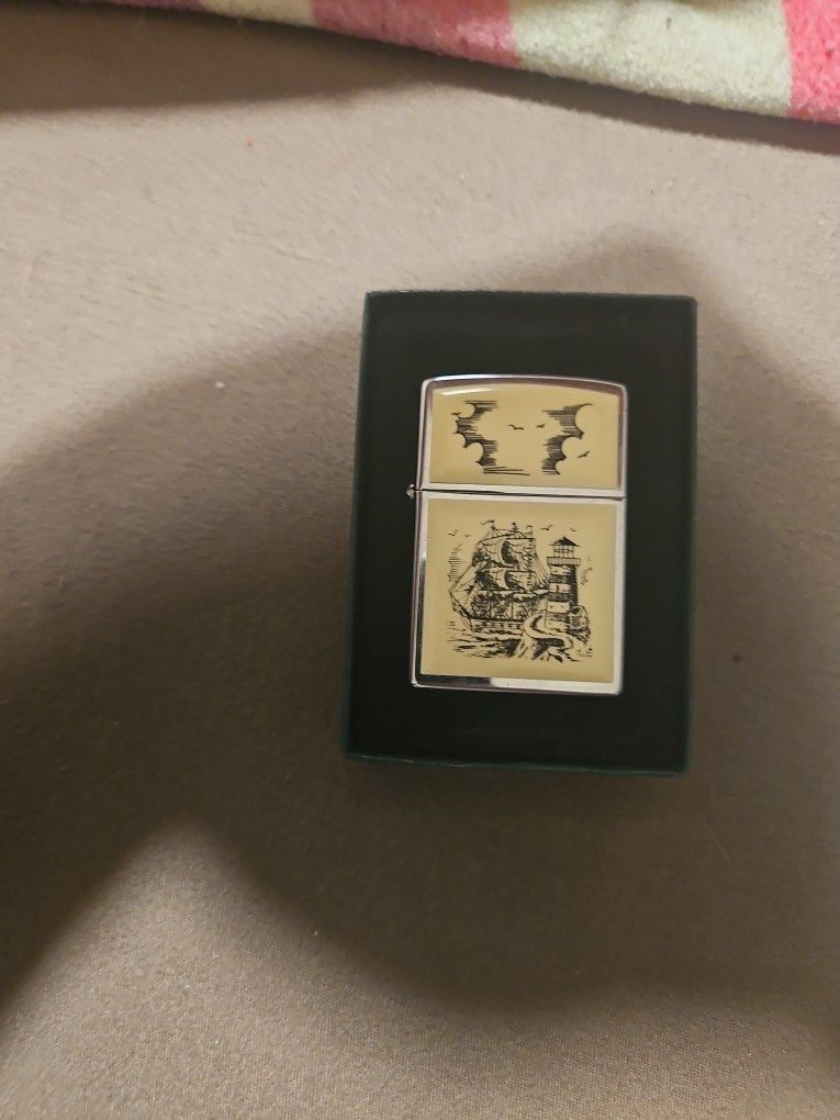 Zippo July 1996 Scrim-shaw Ship