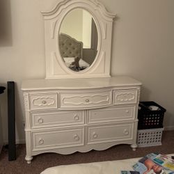 Princess bedroom Set, White, Full Size