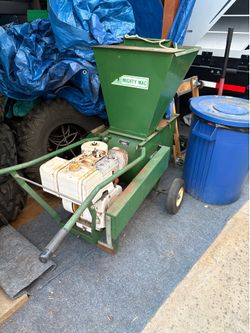 Mighty Mac Yard Chipper