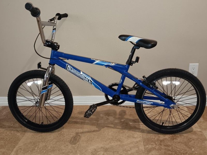 2001 Diamondback Assault T1 Bmx Bike