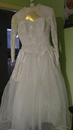 Wedding dress