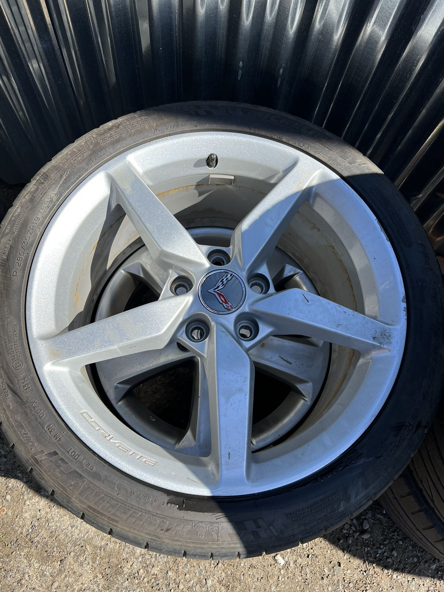 Corvette Wheels Tires Used Original OEM 19 18 285 35 19 And 245 40 18