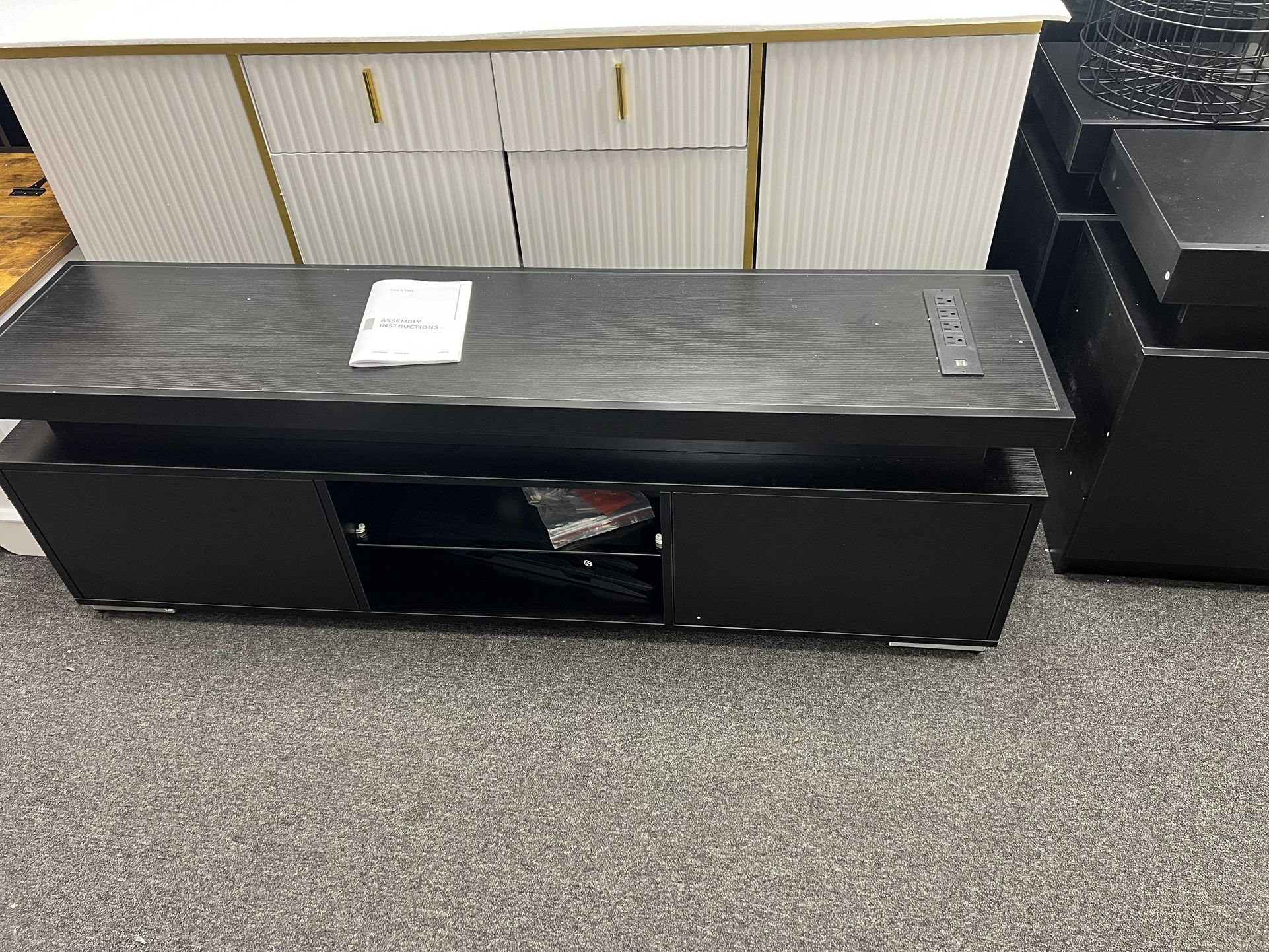 New, 59” TV stand With TV bracket And Charge Station