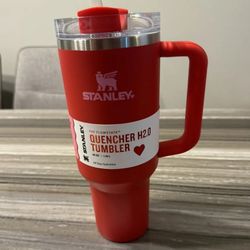 Stanley Valentines Edition Red (MOTHERS DAY SALE)