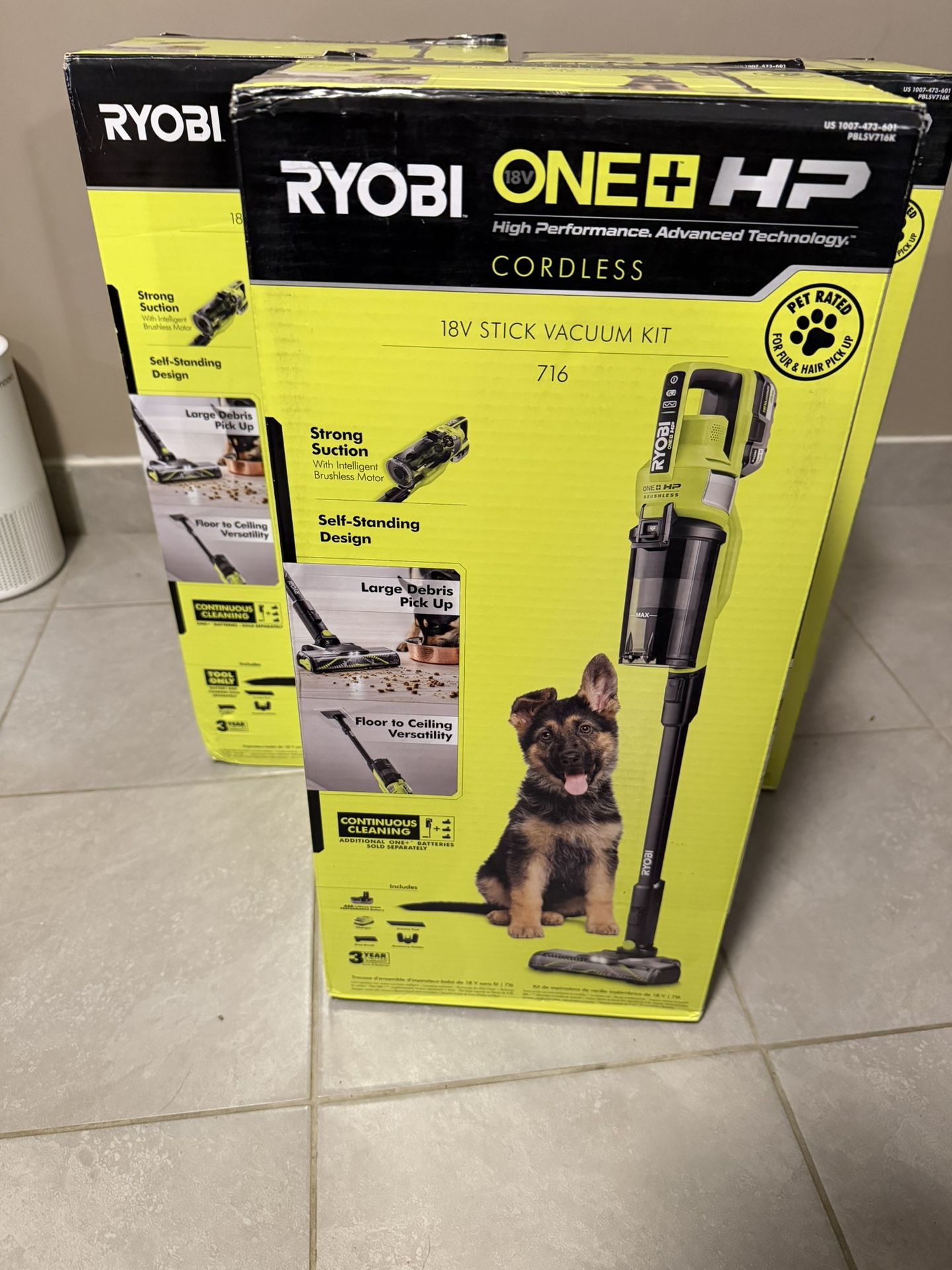 Ryobi ONE+ HP 18V Cordless Stick Vacuum Kit (Pet Rated 716 Model)