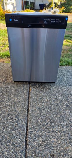 Whirlpool dishwasher 24w) I Can Help You With Free Delivery Within 10 miles distance