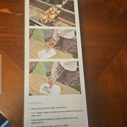 Brand new  Lock&Slide Skewer Set 2 Pcs