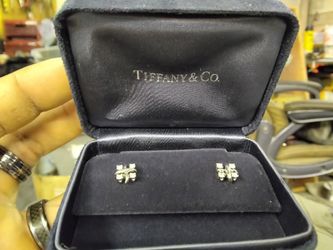 tiffany and co platinum diamond earrings