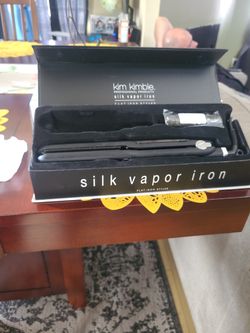 Kim Kimble Silk Vapor Iron