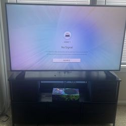 50 Inch Samsung Tv For Sell W / Stand 