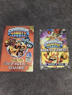 Skylanders Book Bundle (Skylanders Giants Official Guide + Skylanders Universe)