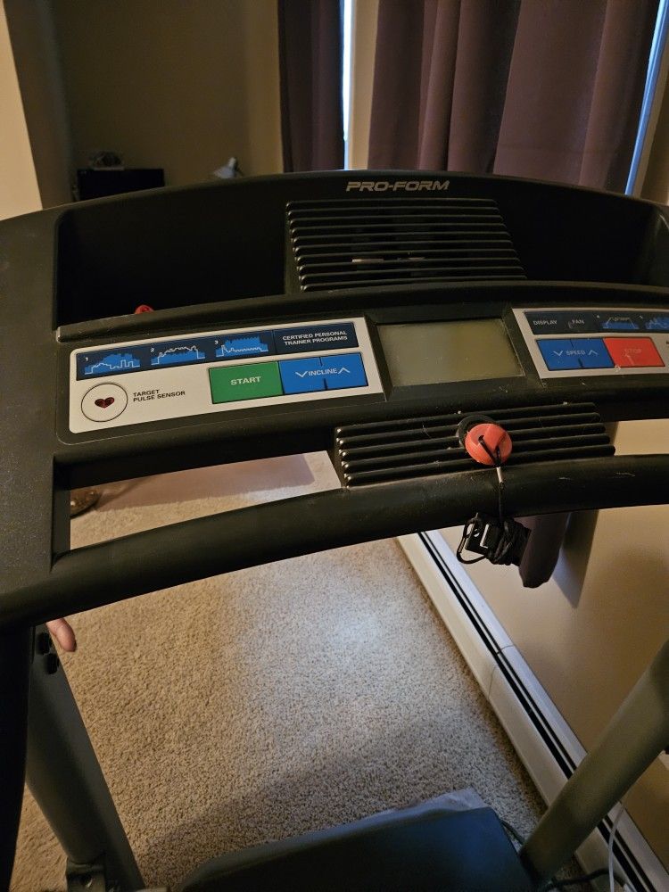 Pro-form 640 Treadmill