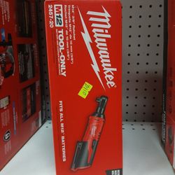 Milwaukee new 3/8" Ratchet 12M