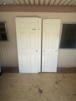 Door/closet doors