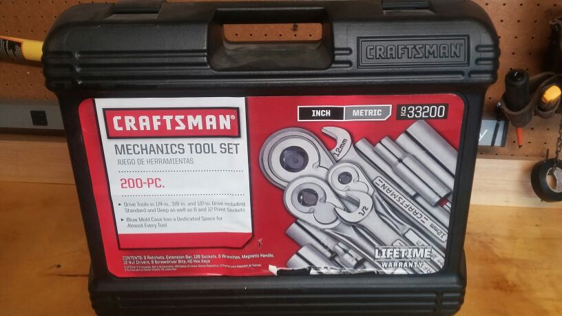 CRAFTSMAN 200-PC MECHANICS TOOL SET