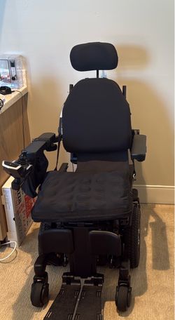 Electric Wheelchair