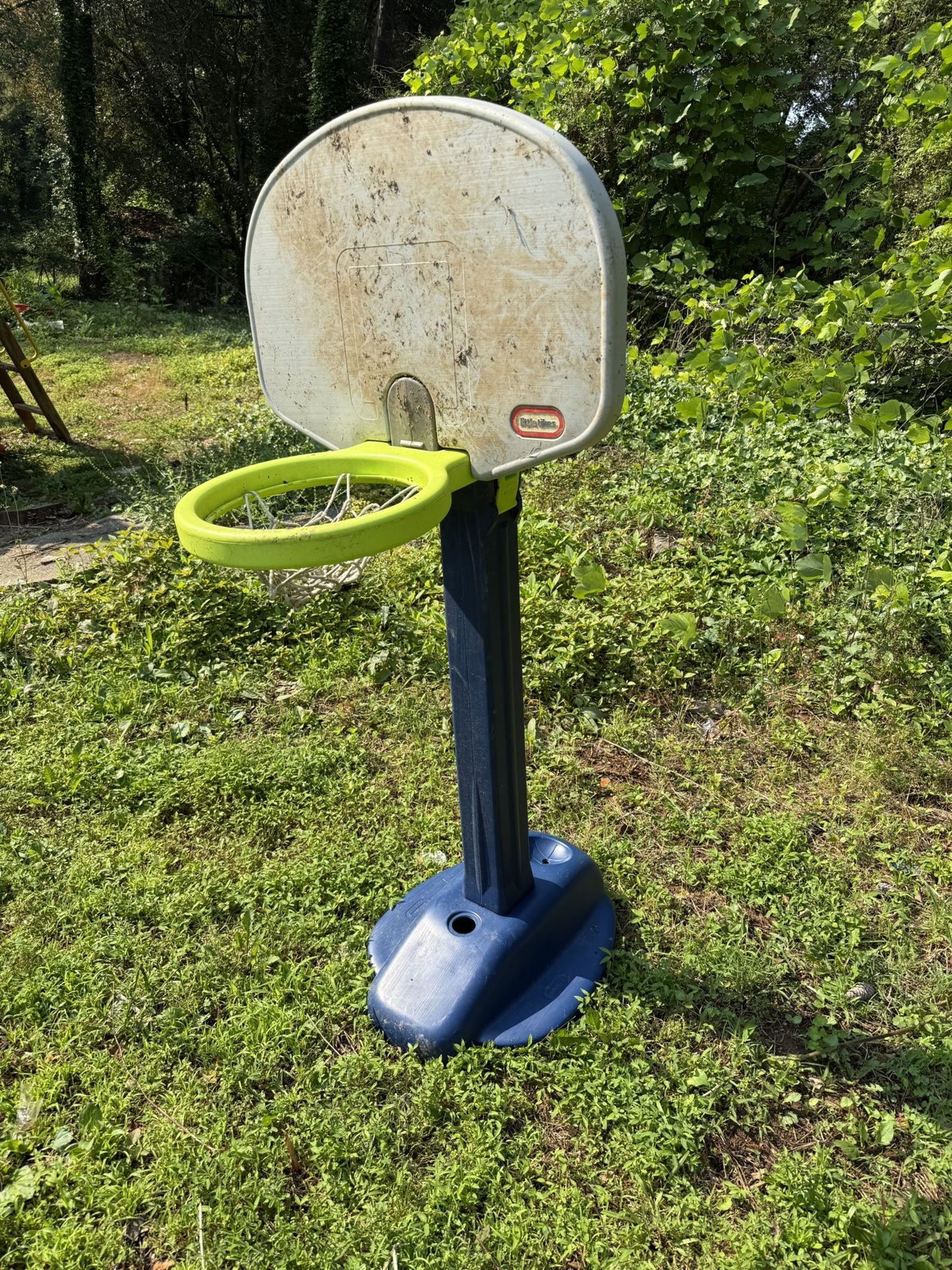 Free Kids Basket Ball Hoop.