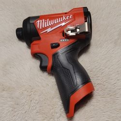 Drill De Impacto M12 Fuel Milwaukee 