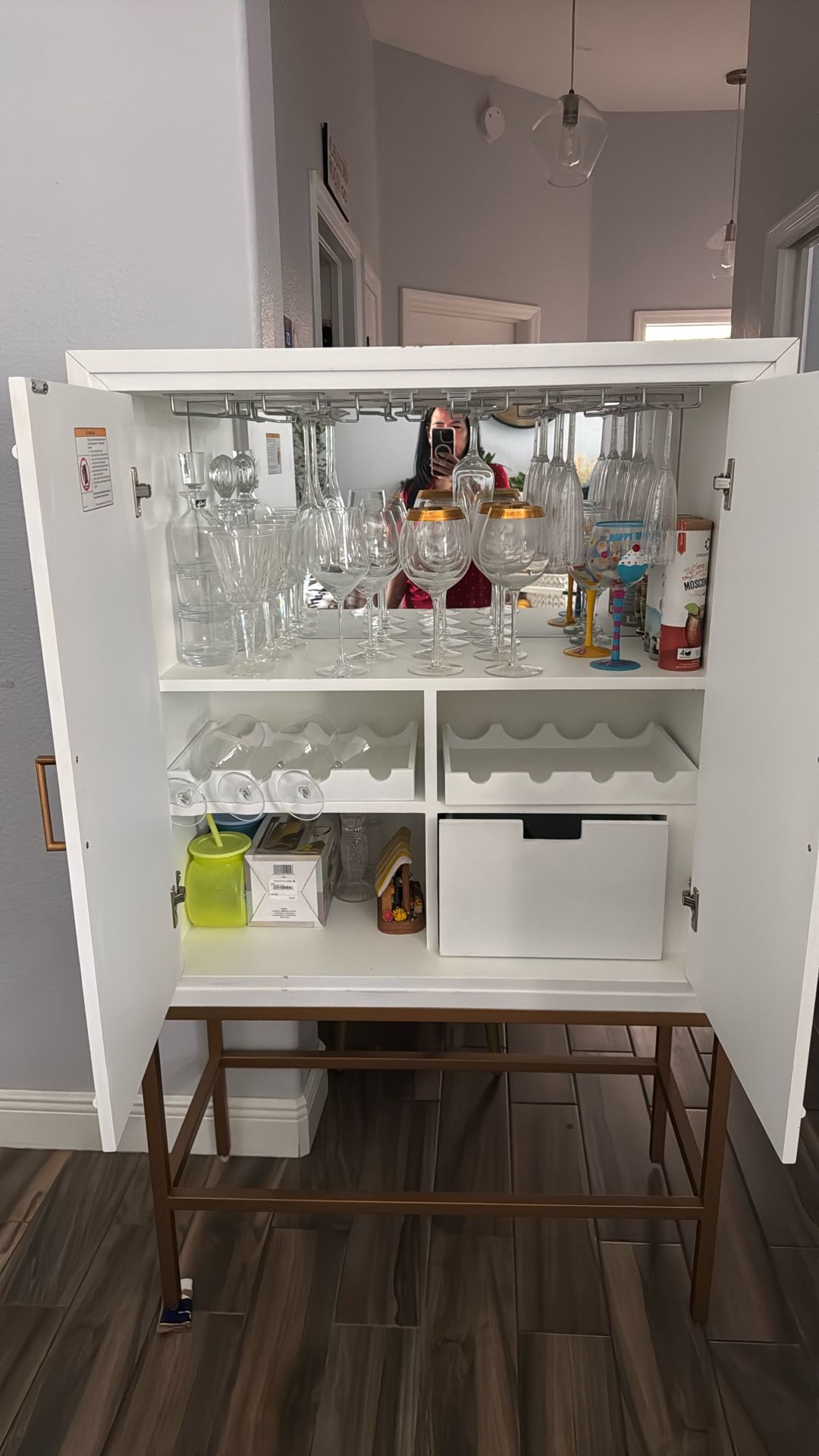 White And Gold Access Vine Bar Cabinet