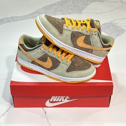 Nike Dunk Low (Dusty Olive)(BRAND NEW) 