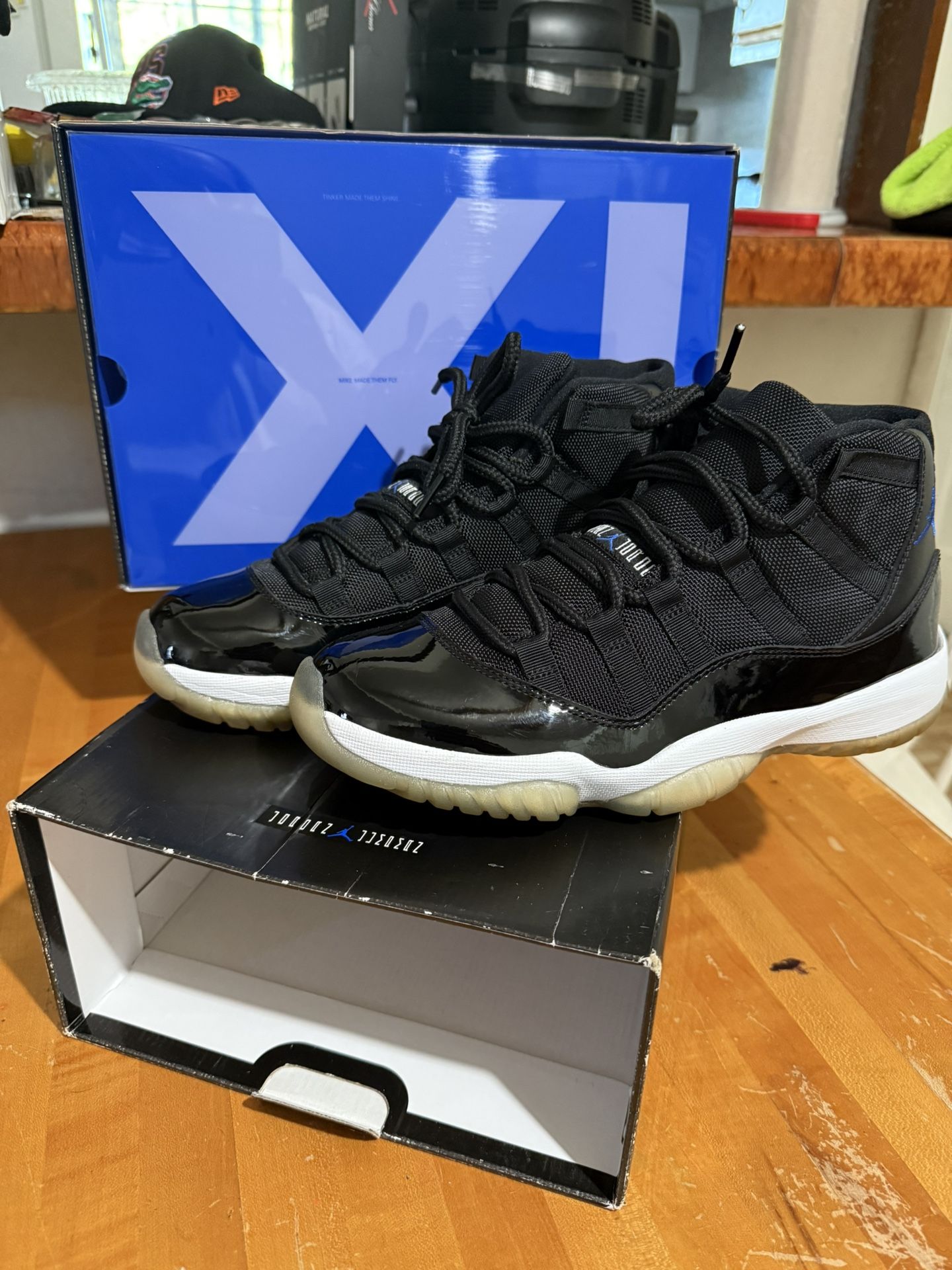 Air Jordan 11 Retro (Space Jam) 2009
