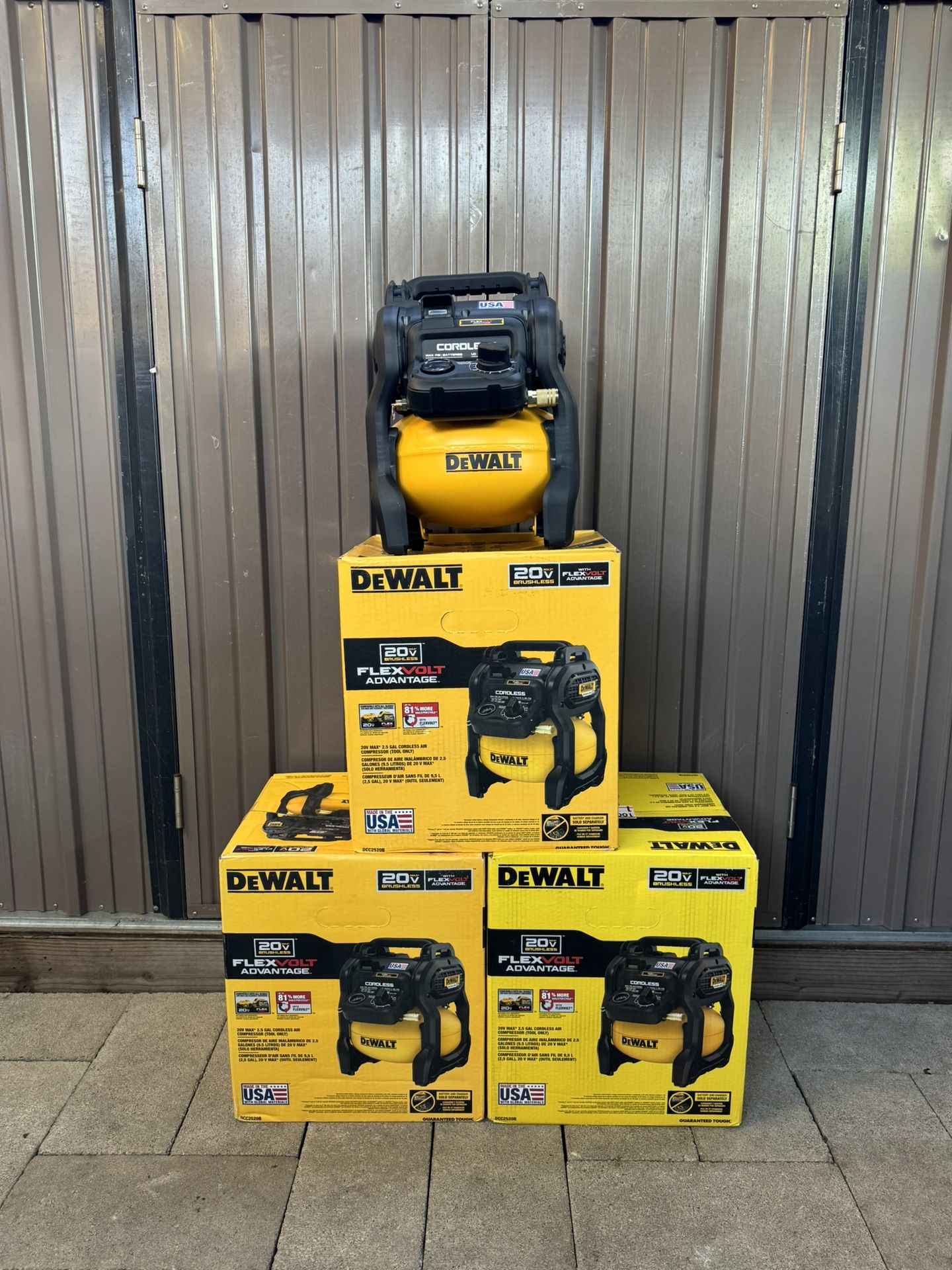 Dewalt Compressor 2.5 Gal 20v (Tool Only)