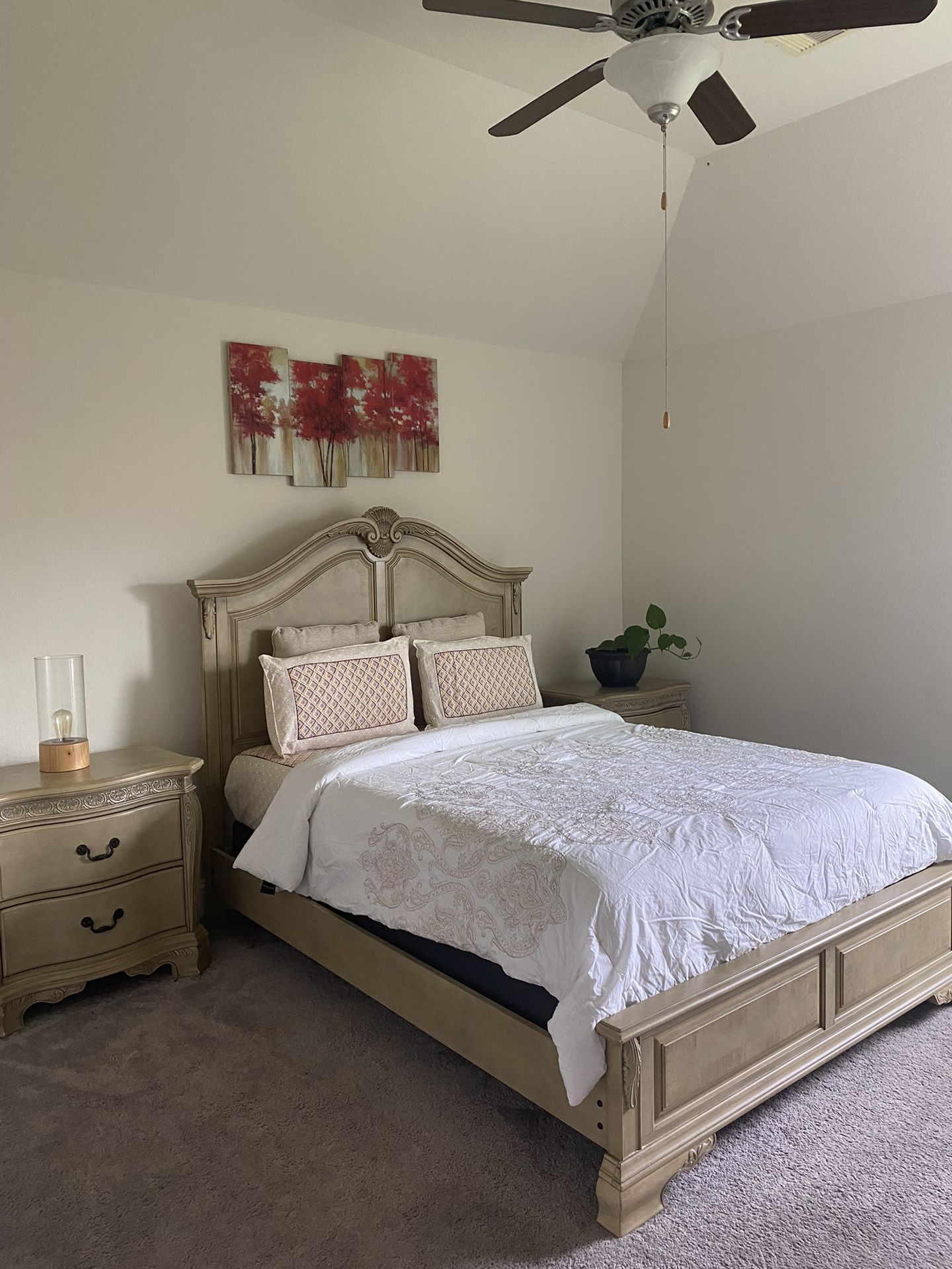 Queen Bed 5 pc set