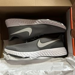 Nike Men’s Shoes New