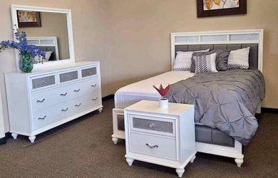 New 4pc bedroom set in box buy now pay later $39 down no credit needed