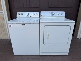 MAYTAG WASHER AND DRYER LIKE NEW