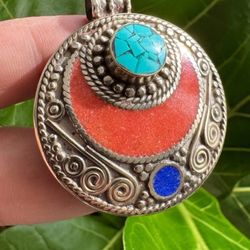 Vintage & Handcrafted Ethnic Tibetan Moon Shape Pendant Inlay Stones Set In Silver 2”in & 31grams