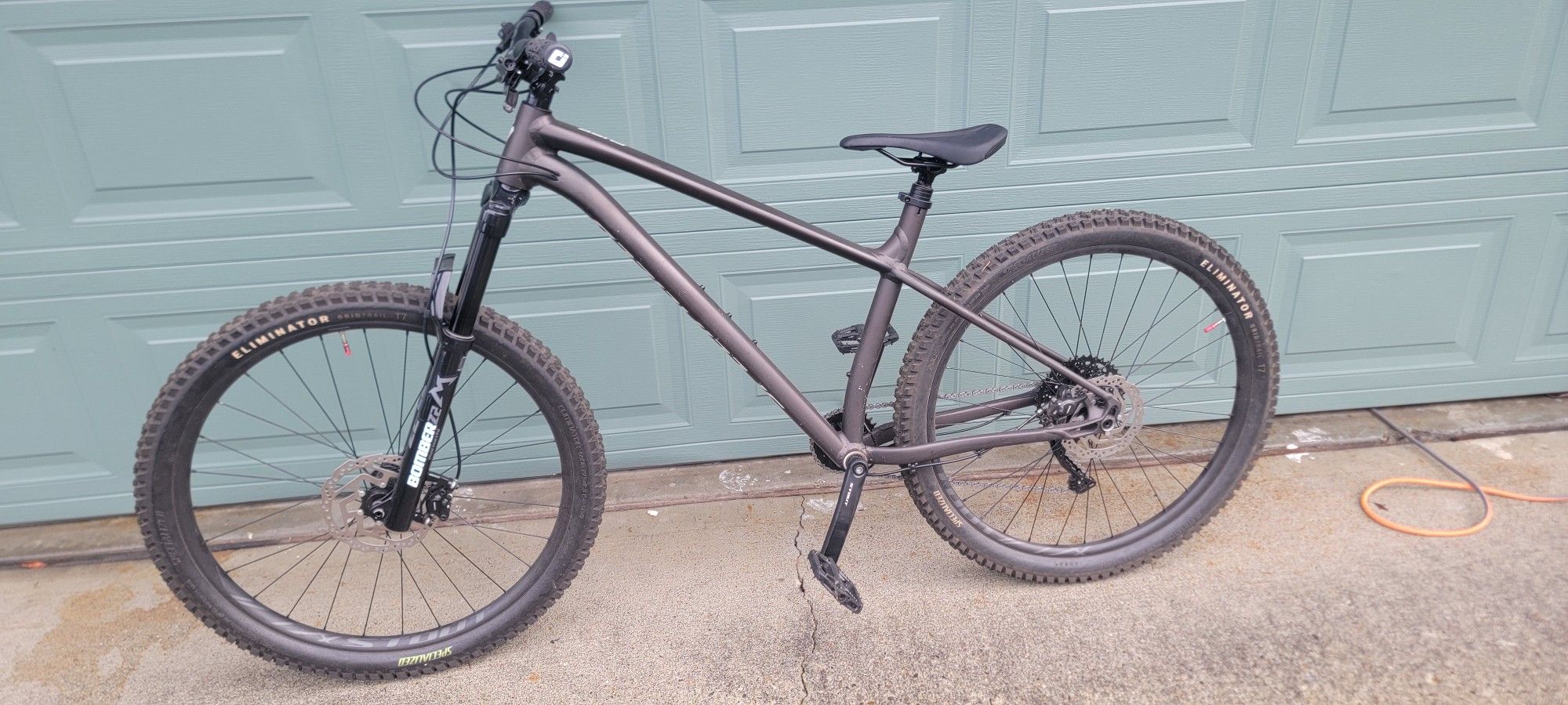 2023 Specialized Fuse Mountain Bike