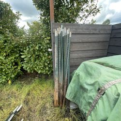 Steel Fence Poles (35)