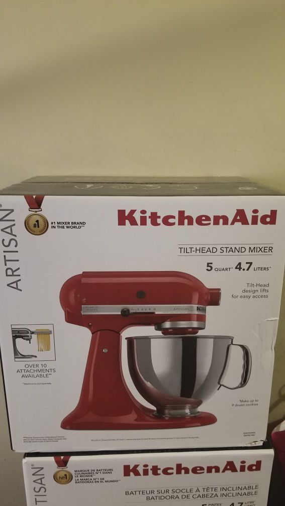Kitchenaid mixer artisan 5qt red