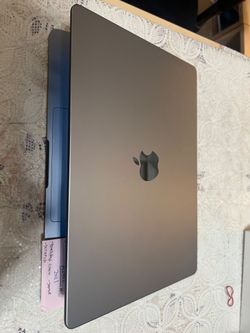 2021 Macbook Pro A2442,M1 Pro,14",1Tb,16Gb,Non Touchbar,Good Condition, Grade A, Grey Color, Genuince AC Charger, Office 2022,Warranty on Best Offer T