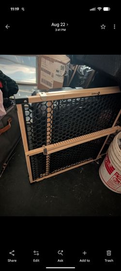 Safety 1st Baby Gate with Door