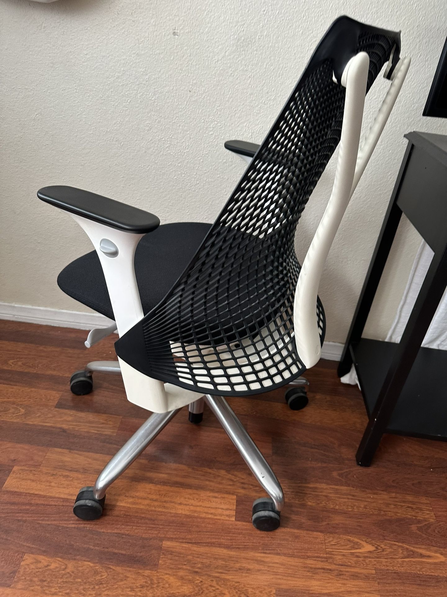 Herman Miller Sayl