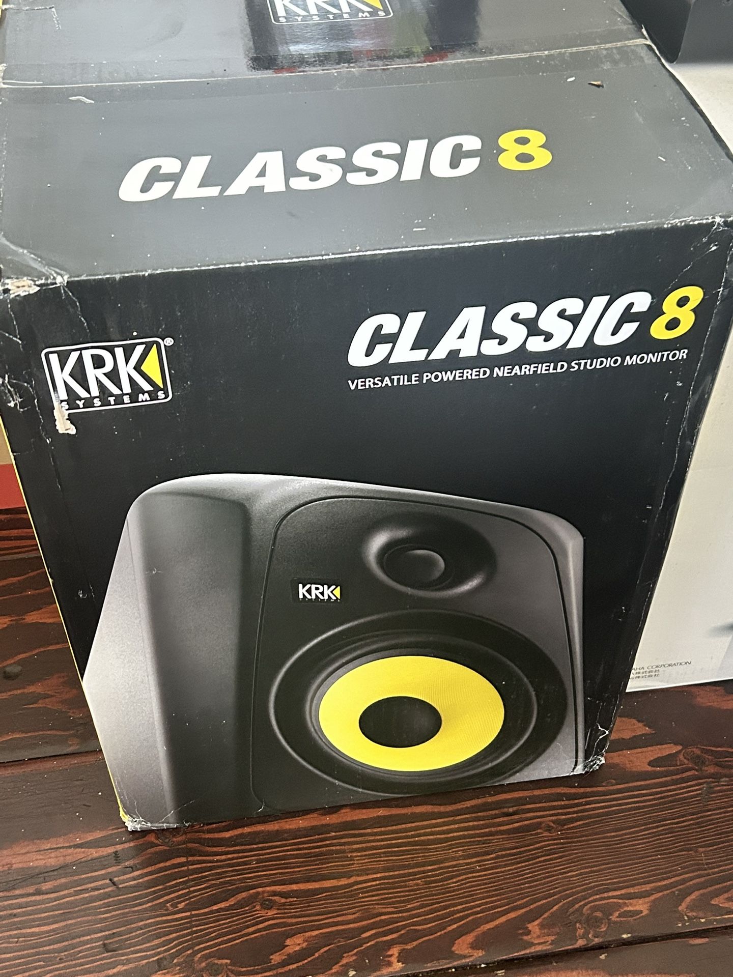 KRK Classic 8 Scott Storch Powered Studio Monitor