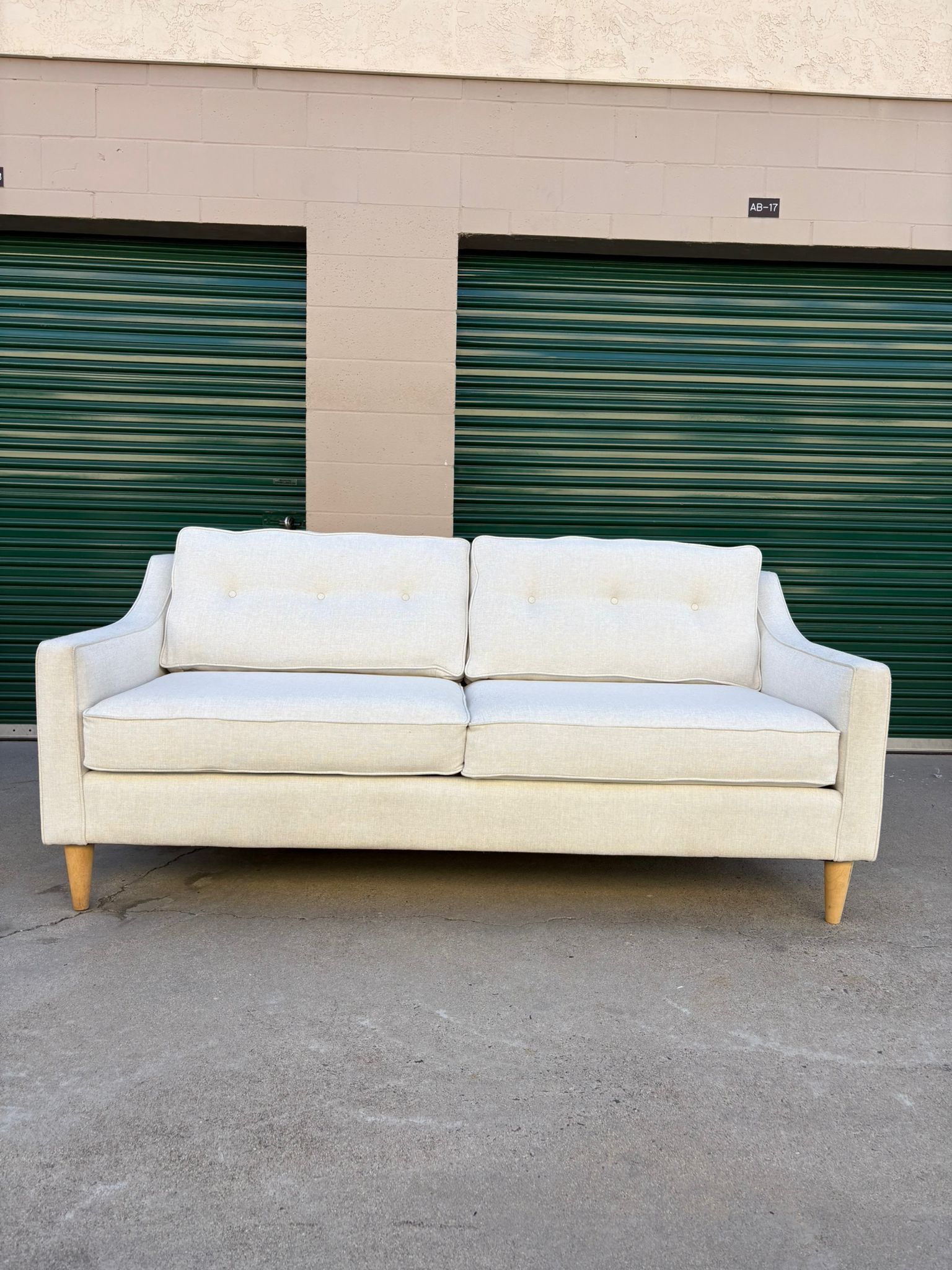 Midcentury Modern Couch 🛻Delivery Available🛻