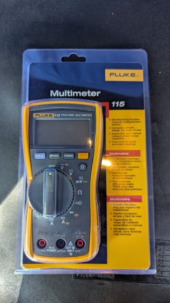 Fluke 115 True RMS Multimeter