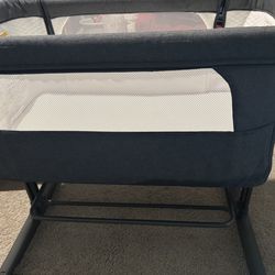 Baby Bassinet / Bedside Crib