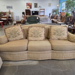 Beautiful Thomasville Couch